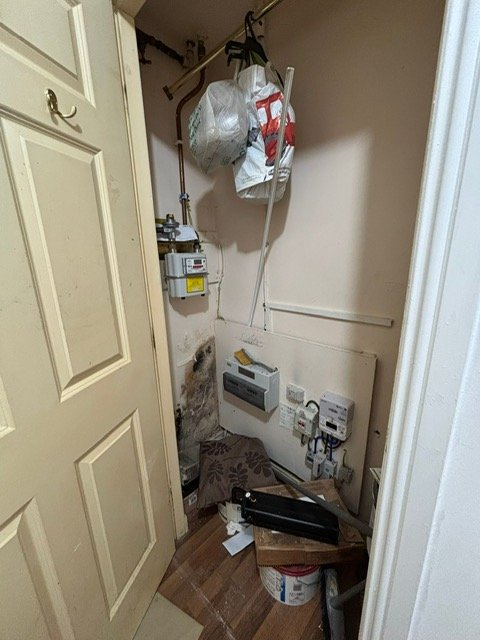 2b634611-eaad-4ff4-9a17-e20f477bf6bf