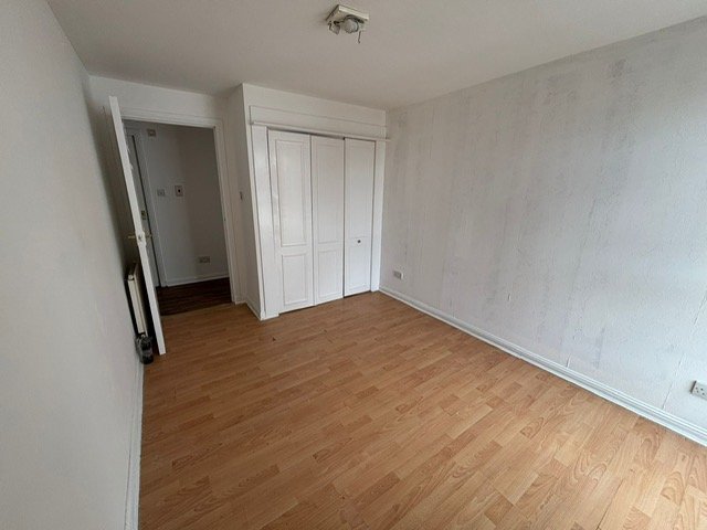 e700eeb6-bf05-4335-9899-af59422bfeb7