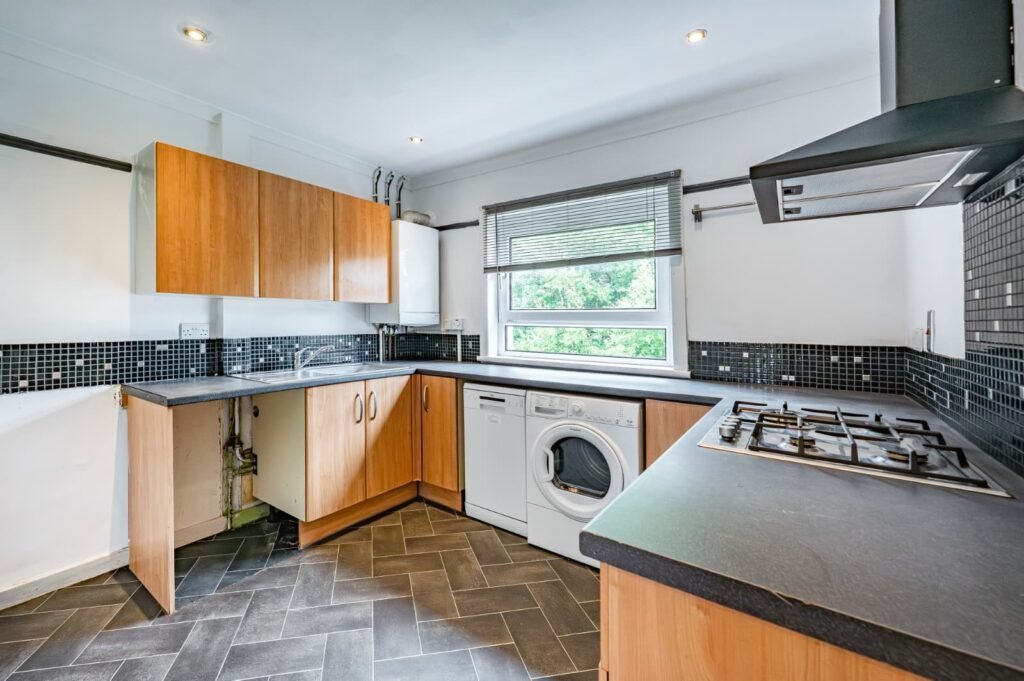 WhatsApp Image 2025-09-08 at 1.50.57 PM (4)