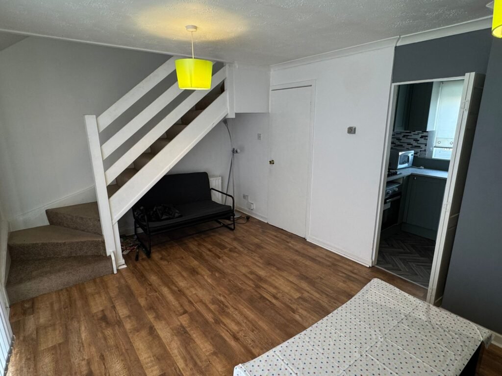 WhatsApp Image 2025-10-28 at 12.35.56