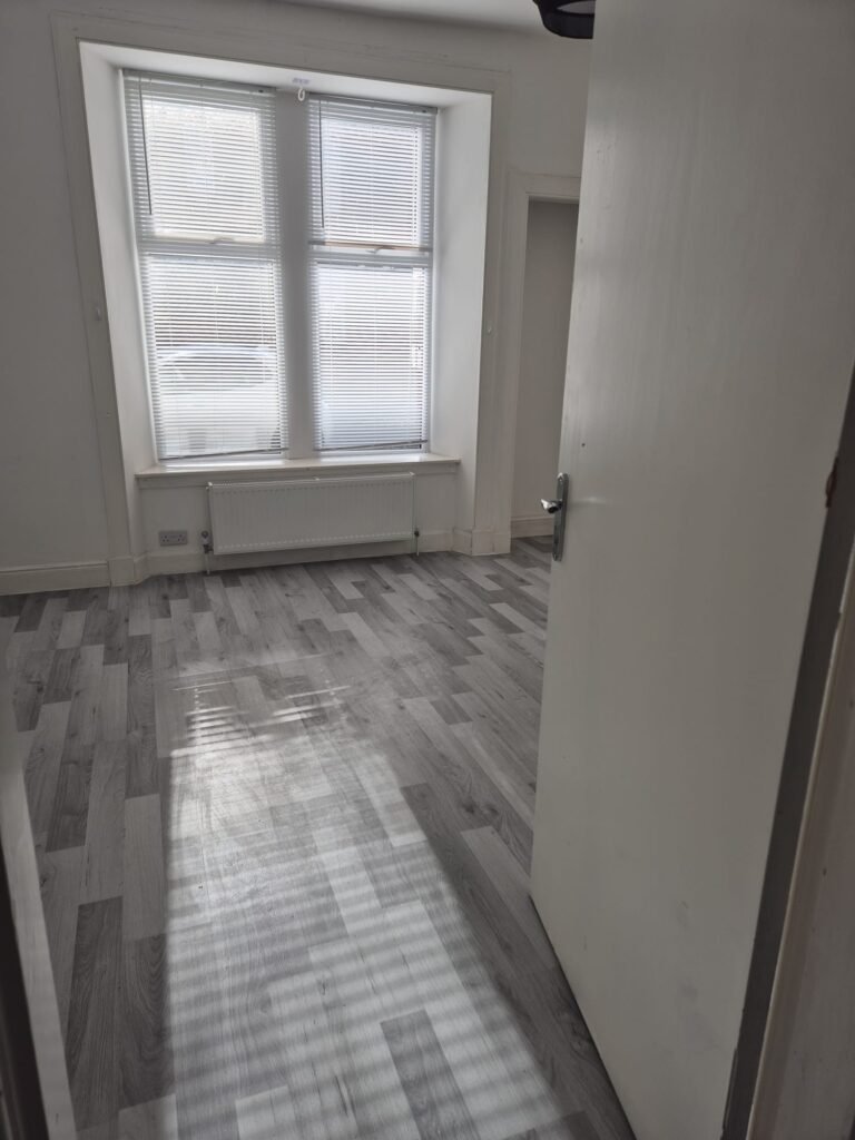 WhatsApp Image 2026-04-14 at 13.39.12 (4)